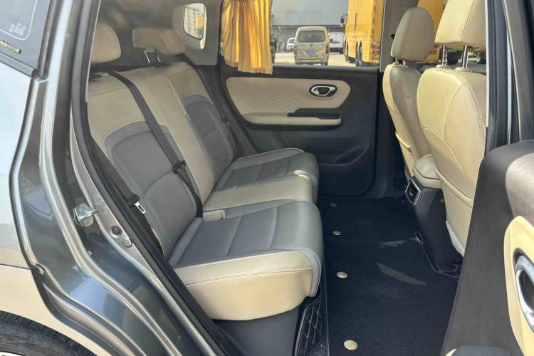 Used AION Y 2021 70 Tech Vitality Edition