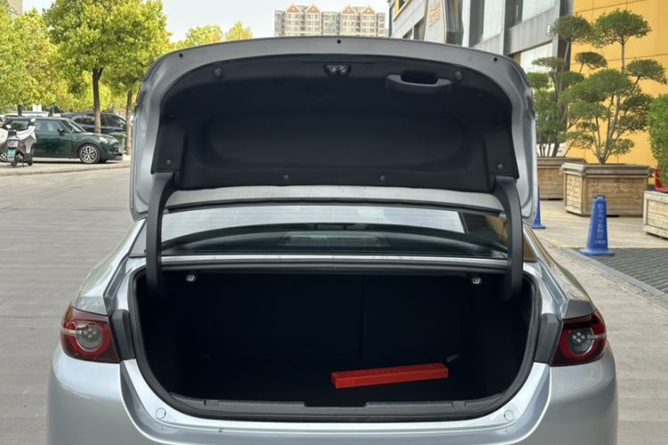 Used Mazda 3 Axela 2021 2.0L Automatic Zhi Rui Edition
