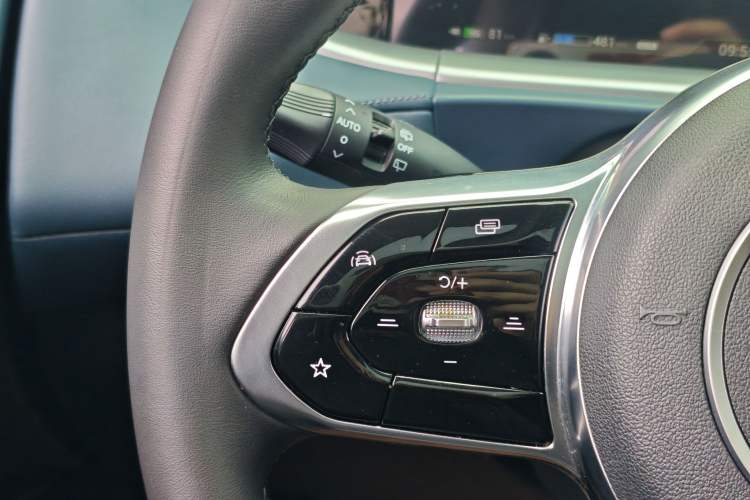 Used VOYAH FREE 2024 Ultra-Long Range Intelligent Driving Version Interior 7