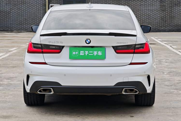 Used BMW 3 Series 2021 Second Facelift 325i M Sport Package Exterior 4