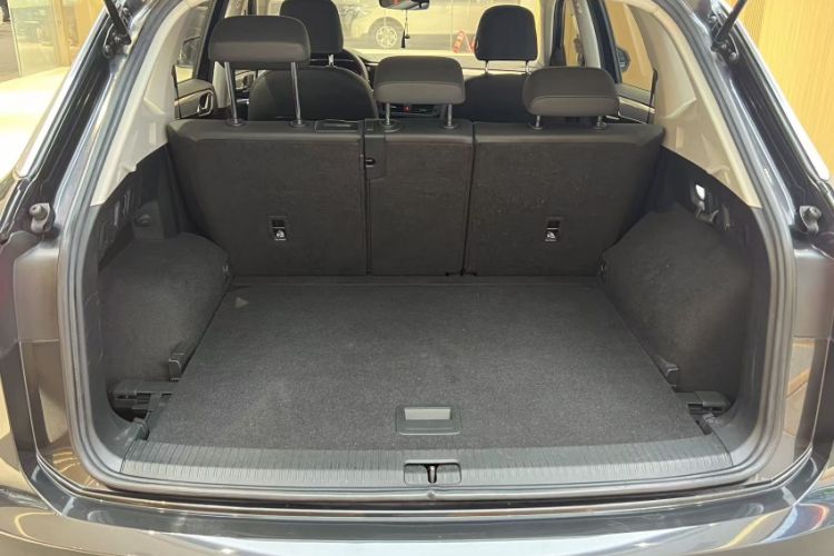 Used Volkswagen Tayron 2020 330TSI Two-Wheel Drive Luxury Smart Connectivity Version Trunk