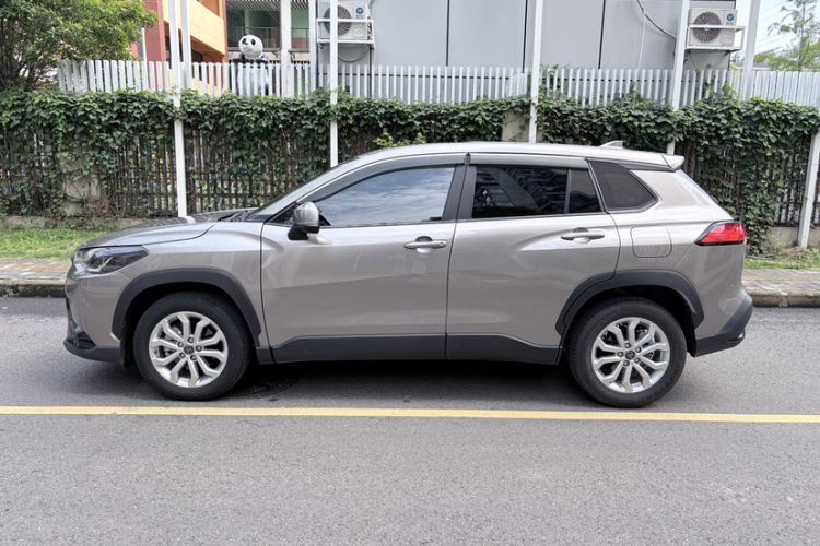 Used Toyota FRONTLANDER 2023 2.0L CVT Leading Edition Exterior 2