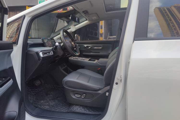 Used AION Y 2023 Plus 510 Smart Edition
