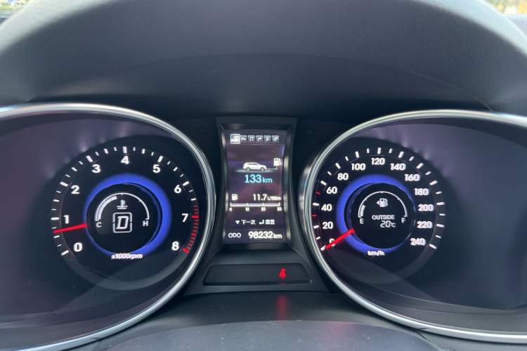 Used Hyundai Grand SantaFe 2013 3.0L 7-Seater 4x4 Flagship Edition
