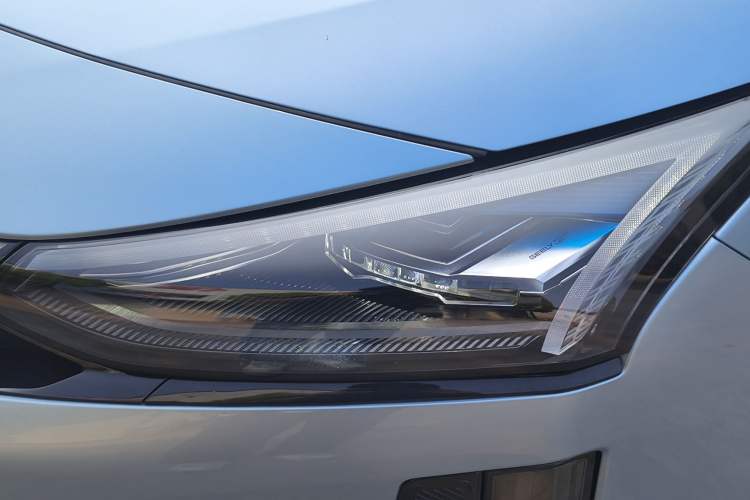 Used Geely Galaxy L6 2025 EM-i 140km Starship Edition
