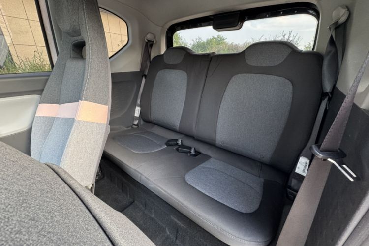 Used Wuling Hongguang MINIEV 2021 Macaron Premium Model – Lithium Iron Phosphate