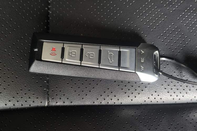 Used Wey VV6 2021 2.0T Two-Wheel Drive Smart Protection+ Exterior 8