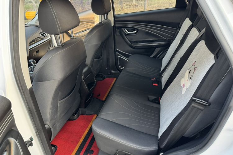 Used JETOUR X70M 2022 1.5T Manual Advanced Partner 7-Seater
