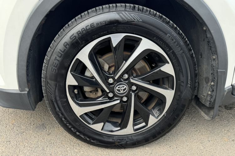 Used Toyota IZOA 2018 2.0L Yichi Edition China V Standard
