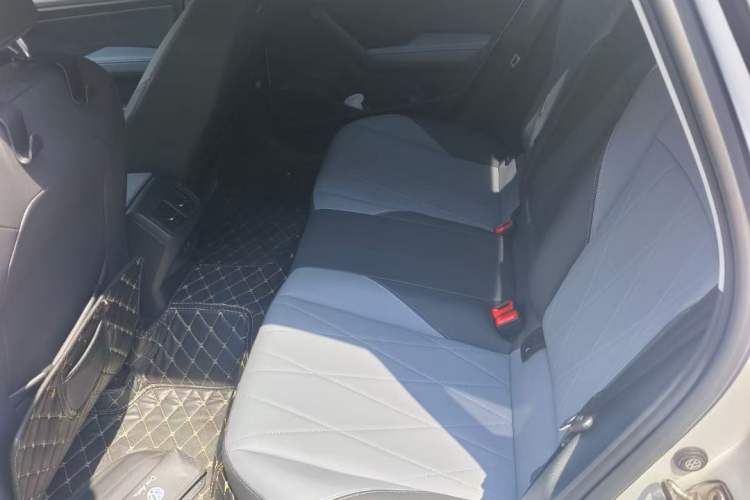 Used Volkswagen Lavida 2023 1.5L Automatic 5 Million Edition