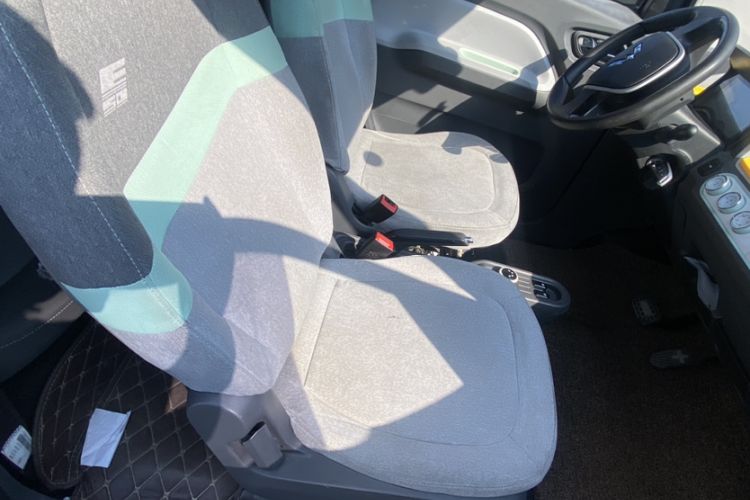 Used Wuling Hongguang MINIEV 2021 Macaron Premium Model – Lithium Iron Phosphate