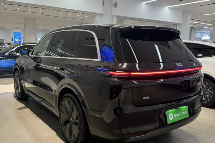 Used Li Auto L8 2025 Ultra Smart Refreshed Edition
