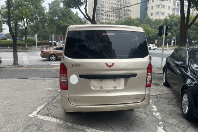 Used Wuling Rongguang V 2018 1.5L Practical Version
