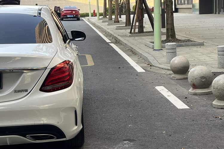 Used Mercedes-Benz C-Class 2018 C 180 L Fashion Edition Sport Version Exterior 10