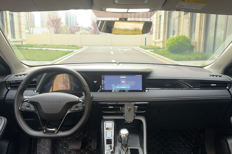 Used Roewe i5 2023 1.5L CVT Luxury Edition