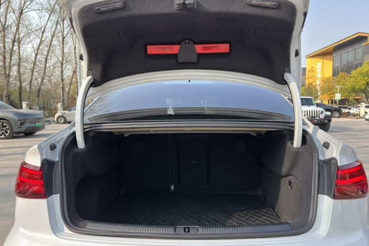 Used Audi A3 2020 Limousine 35 TFSI Fashion Edition China VI Emission Standard
