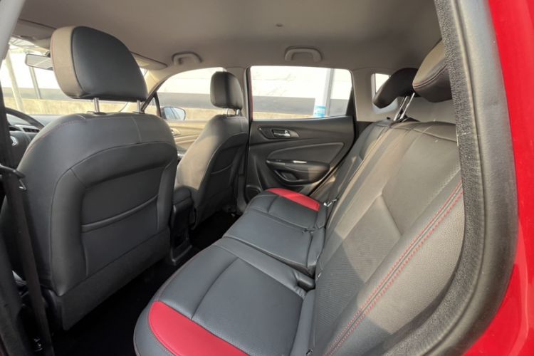 Used Changan CS15 2016 1.5L Automatic Fashion Edition
