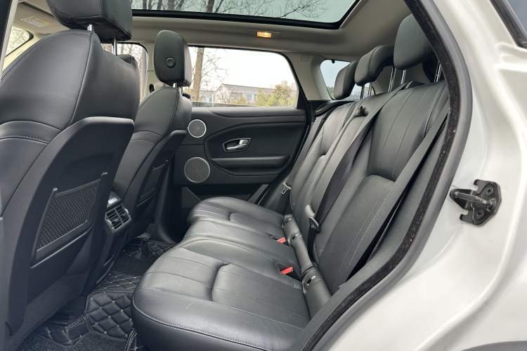 Used Land Rover Range Rover Evoque 2016 2.0T SE Smart Glow Edition