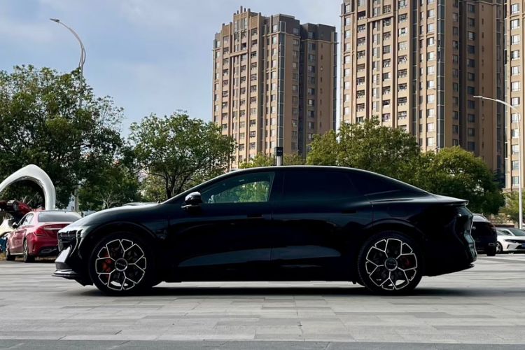 Used Zeekr 007 2025 Four-Wheel Drive Intelligent Driving Version 75 kWh Exterior 6