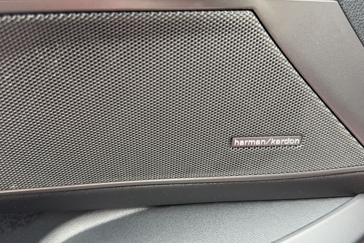 Used BMW i3 2023 eDrive 40 L Midnight Sports Package
