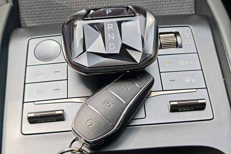 Used BYD Qin L 2024 DM-i 80KM Beyond Model Interior 2