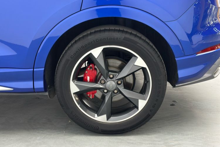 Used Audi Q3 2019 35 TFSI Fashion Dynamic Model
