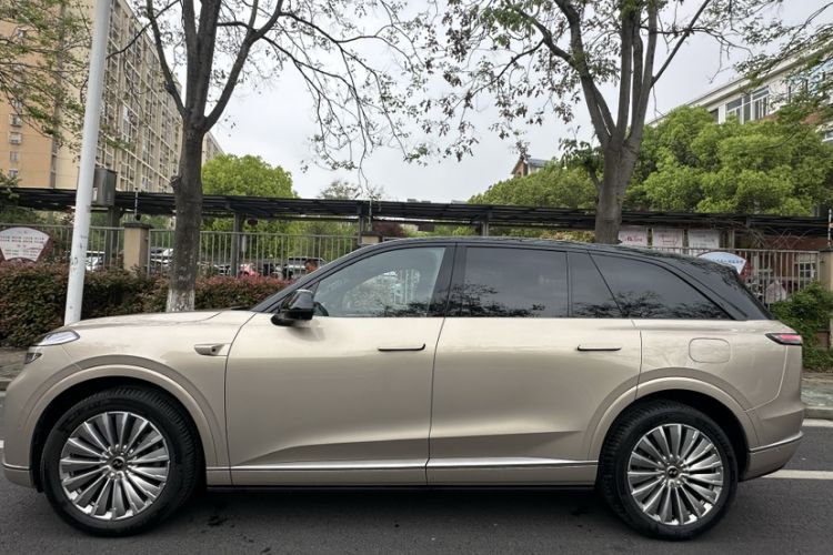 Used ONVO Luxeed L90 2025 Model—Max Six-Seater Version Exterior 10