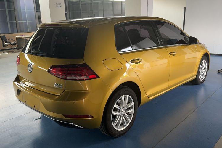 Used Volkswagen Golf 2018 230TSI Automatic Comfort Model
