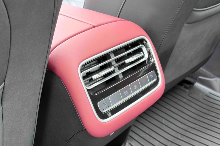 Used Chery Fulwin A9L 2025 Model, Four-Wheel Drive High-Energy Peak Edition
