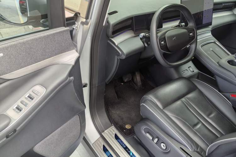 Used XPeng X9 2024 702 Ultra-Long Range Max