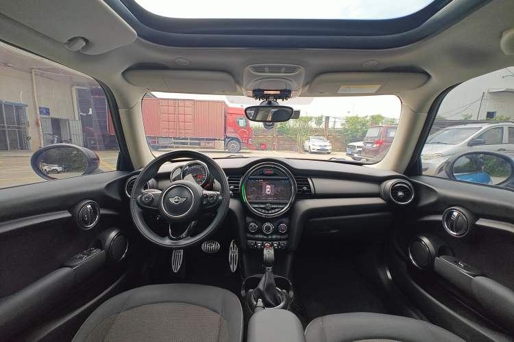 Used MINI MINI 2016 1.2T ONE Pioneer Edition