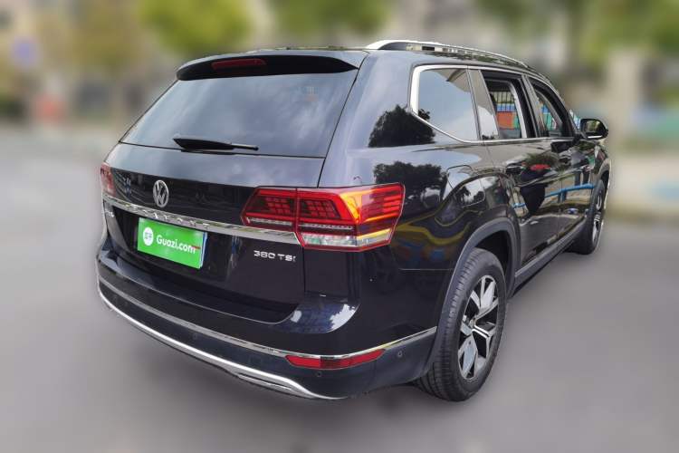 Used Volkswagen Teramont 2017 380TSI Four-Wheel Drive Luxury Edition Rear Right 45 Deg