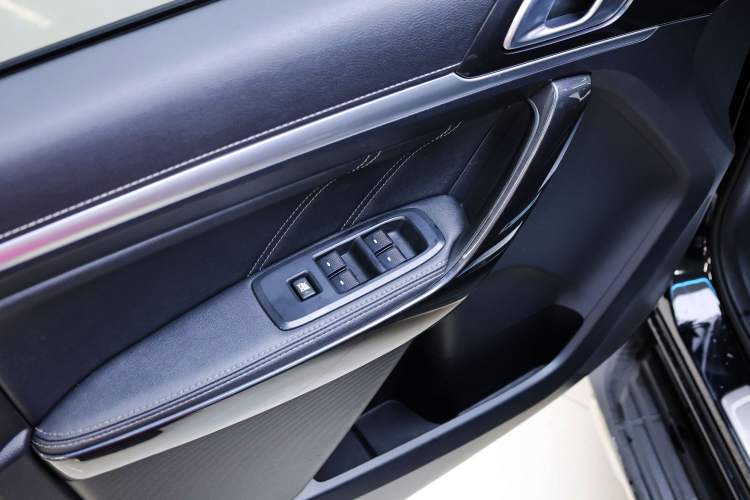 Used Ford Everest 2020 2.3T Gasoline Automatic 4x4 Flagship Edition 7 Seats