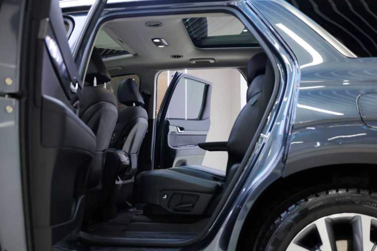 Used Hyundai Palisade 2021 3.5L Automatic 4x4 GLS
