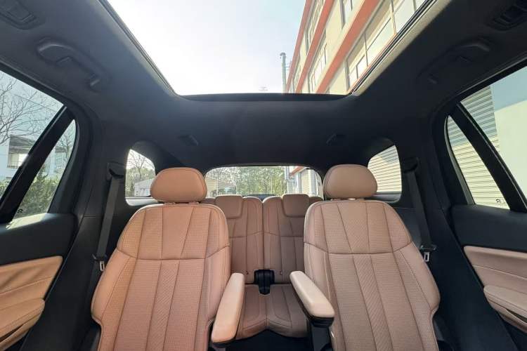 Used Nio ES8 2020 415 km Range 6-Seater Version