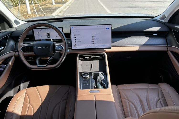 Used Chery Tiggo 8 L 2024 2.0T Two-Wheel Drive Prestige Version 5 Seats Interior 7