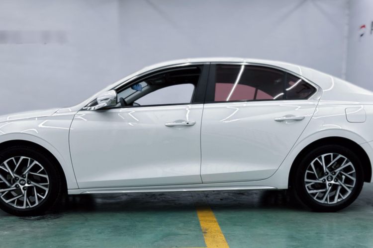 Used Hyundai Mistra 2021 1.8L CVT GLX Elite Edition
