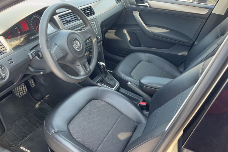 Used Volkswagen Santana 2015 1.6L Automatic Comfort Edition
