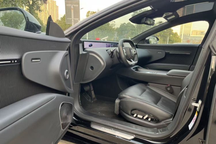 Used Avatr 12 2025 Ultra Extended-Range Edition