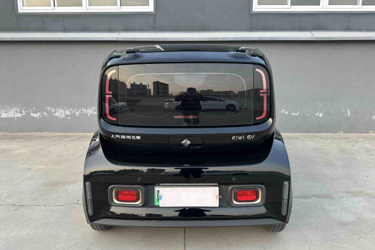 Used Baojun KiWi EV 2021 Artist Model Ternary Lithium
