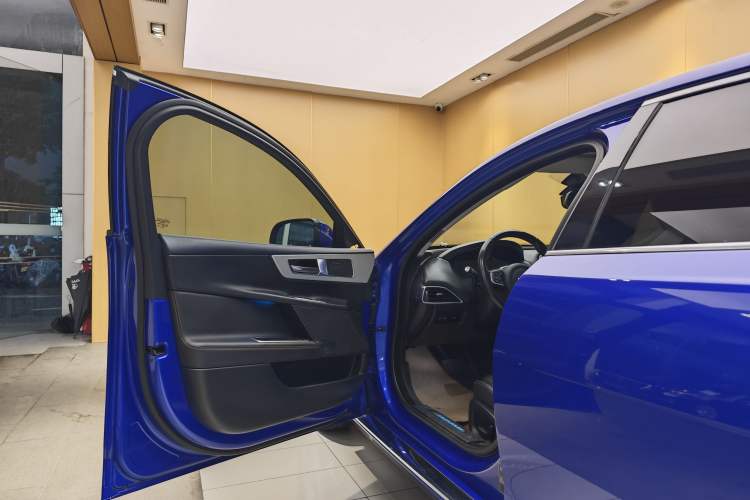 Used Jaguar XEL 2019 2.0T 200 PS Deluxe Edition