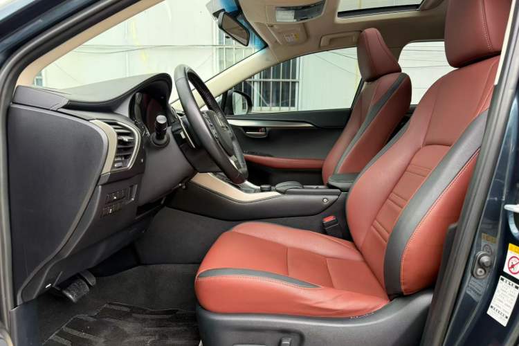 Used Lexus NX 2015 200T All-Wheel-Drive Fēngshàng Edition Trunk