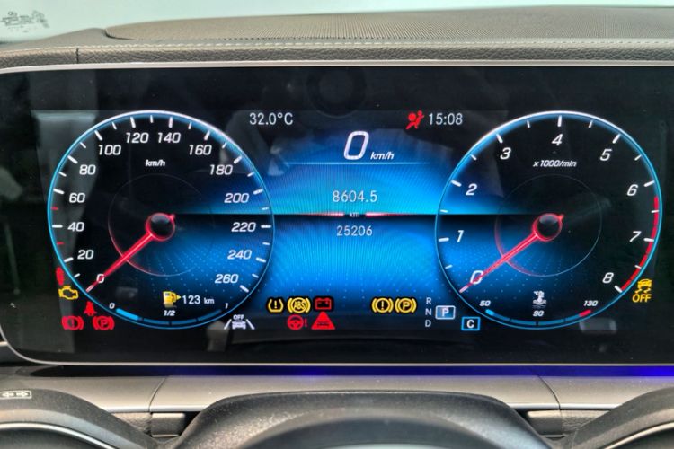 Used Mercedes-Benz GLE 2023 GLE 350 4MATIC Coupe SUV Luxury Model