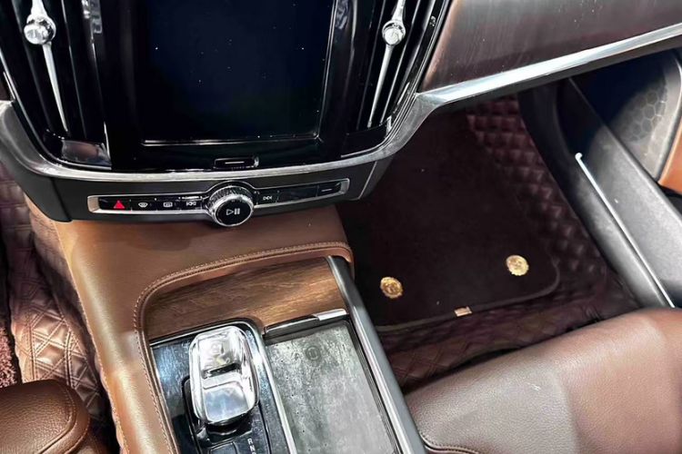 Used Volvo S90 2023 B5 Zhiyuan Luxury Edition
