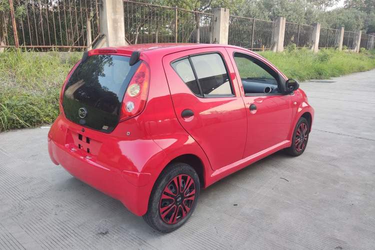 Used BYD F0 2015 1.0L AMT XuanKu Model
