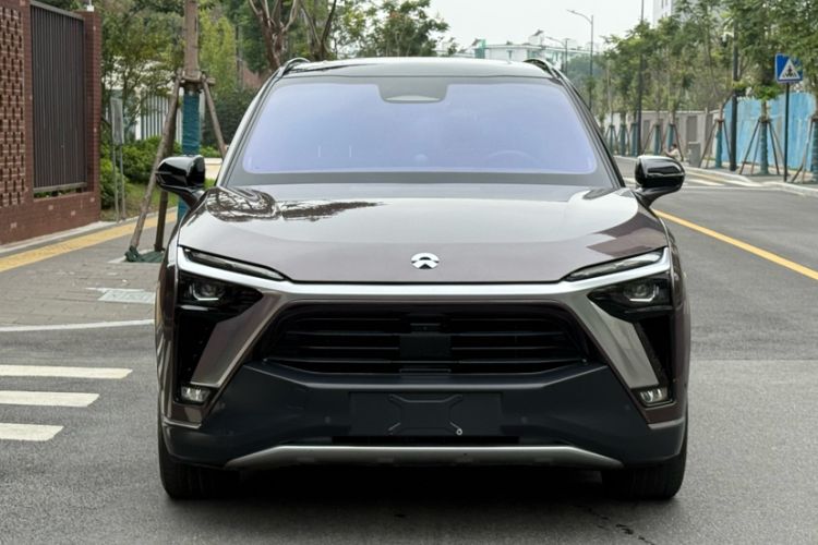 Used Nio ES8 2020 415 km Range 7-Seater Version
