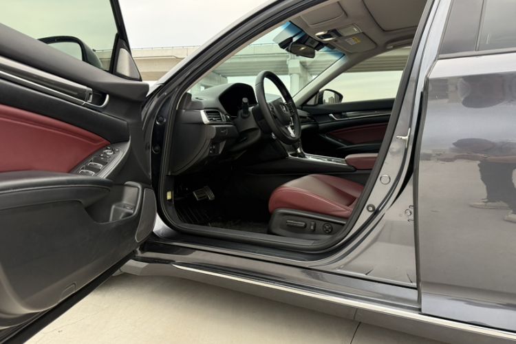 Used Honda Accord 2022 260TURBO Phantom Night · Prestige Edition