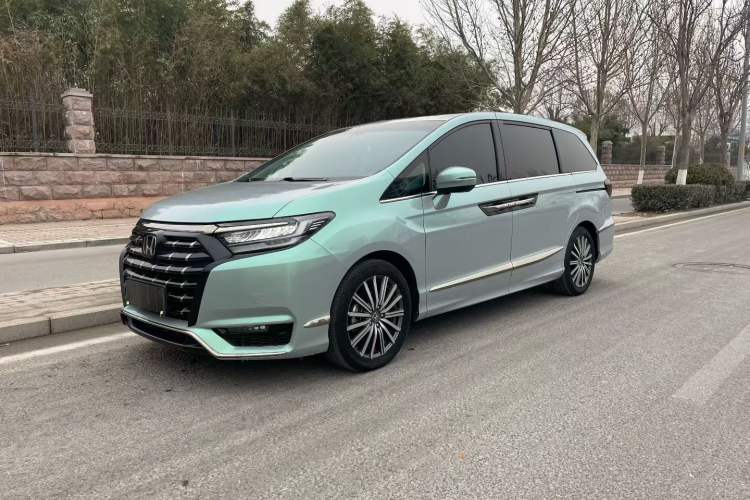 Used Honda Elysion 2022 2.0L eHEV Luxury First Edition