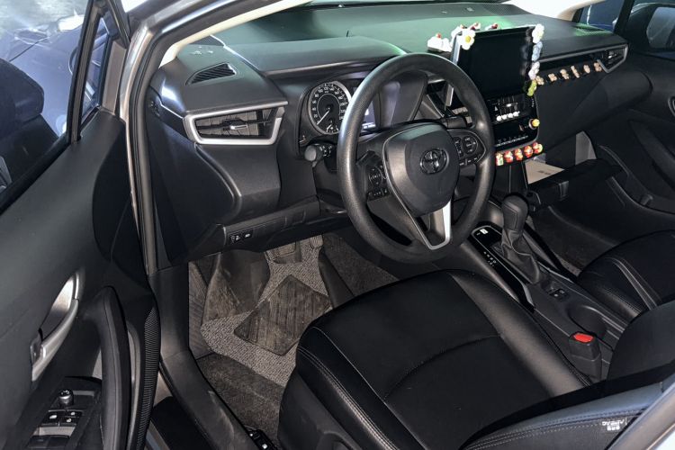 Used Toyota Corolla 2021 TNGA 1.5L CVT Elite Edition Driver Seat