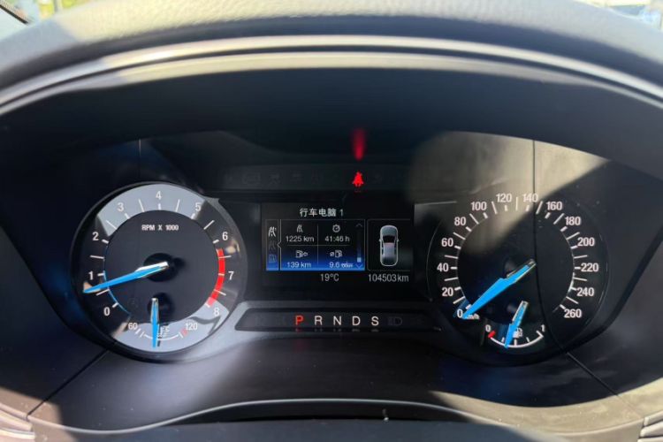 Used Ford Mondeo 2018 EcoBoost 180 Smart Control Fashion Model China VI Standard